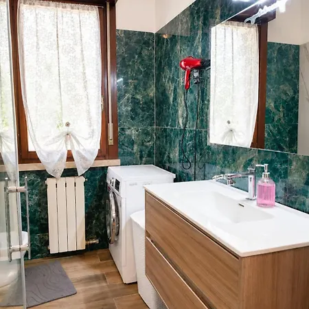 Apartment F&j Garda *